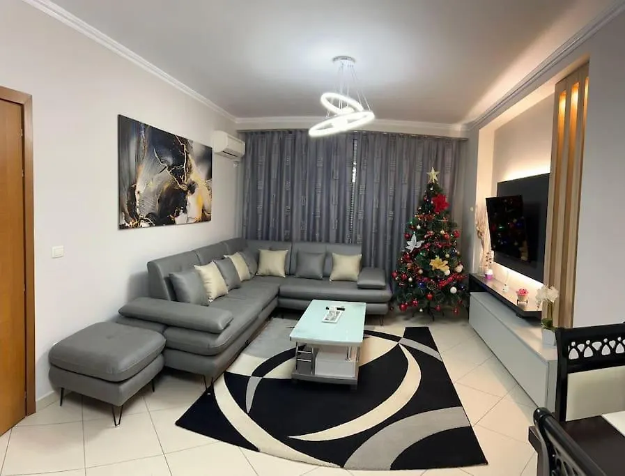 Home Sweet Home Elbasan 0*,  Albanien
