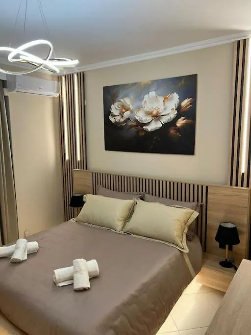 Home Sweet Home Elbasan 0*,  Albanien